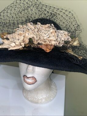 Pretty Dress Hat : Church Hat by Sonni San Francisco